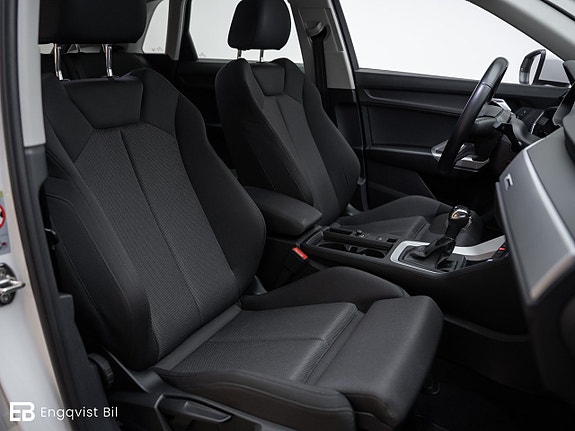 Audi Q3 28 of 30