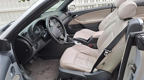 Saab 9-3 3 of 5