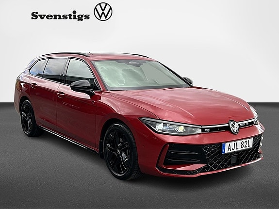 Volkswagen Passat 8 of 13