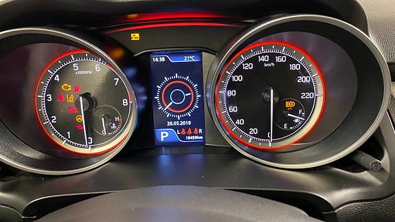 Suzuki Swift 11 of 19