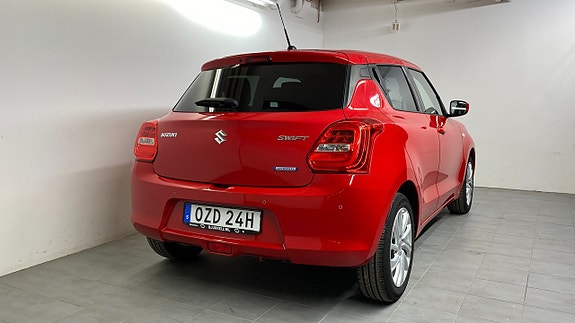Suzuki Swift 3 of 19