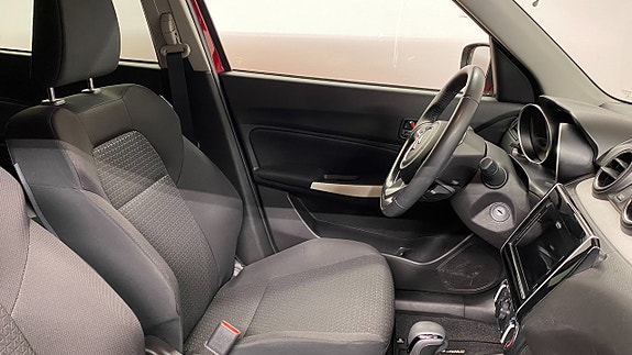 Suzuki Swift 15 of 19