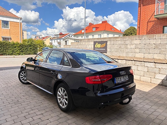 Audi A4 6 of 21