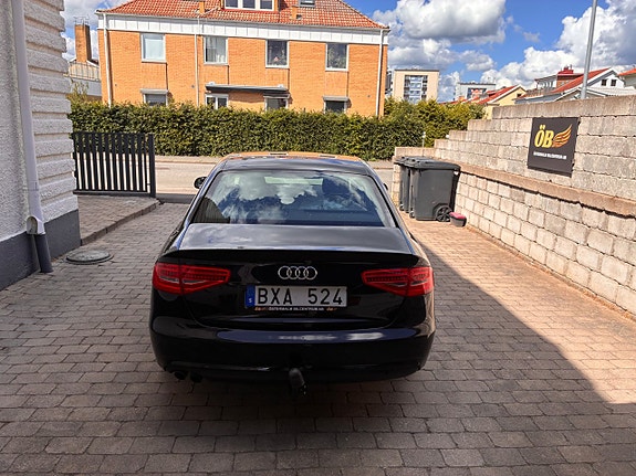 Audi A4 8 of 21