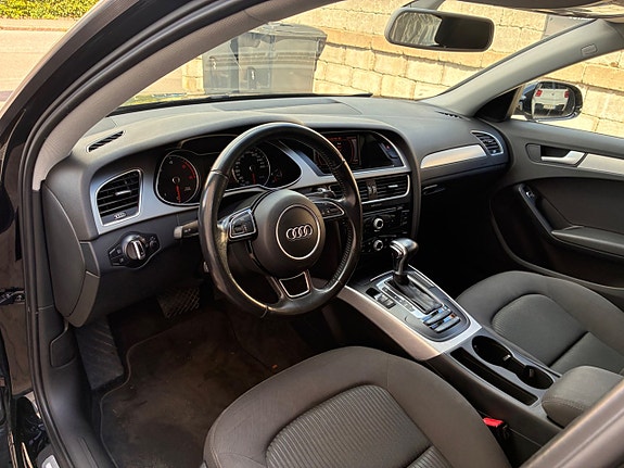 Audi A4 15 of 21