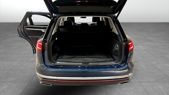 Volkswagen Touareg 12 of 15