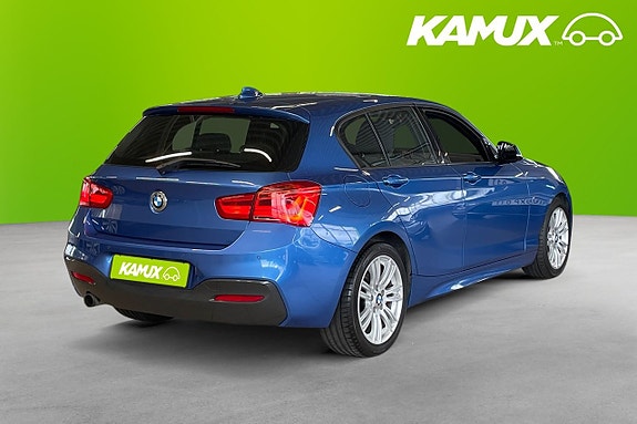 BMW 118i 4 of 5