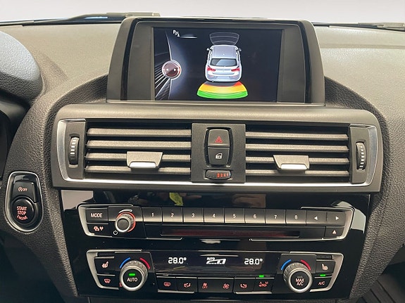 BMW 118i 13 of 13