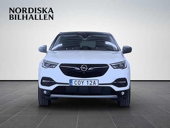 Opel Grandland X 2 of 5