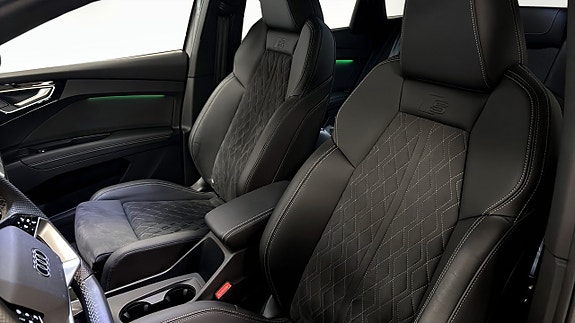 Audi Q4 e-tron 8 of 20