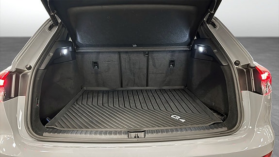 Audi Q4 e-tron 12 of 20