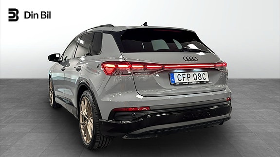 Audi Q4 e-tron 3 of 20