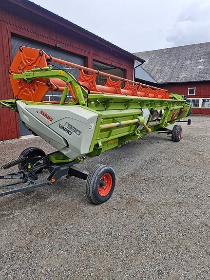 CLAAS Lexion 750 TT 6 of 8