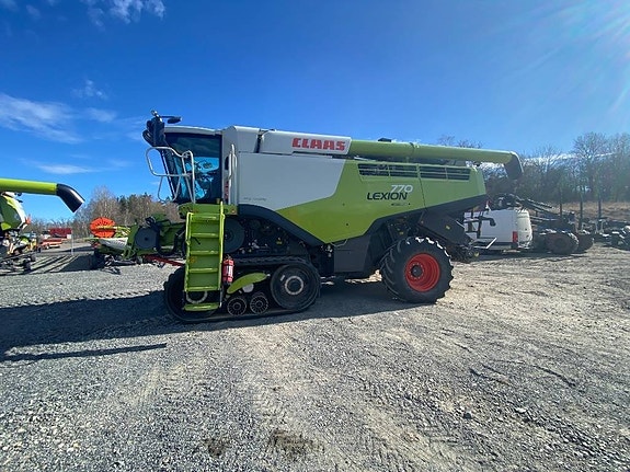 CLAAS Lexion 770 TT 2 of 5