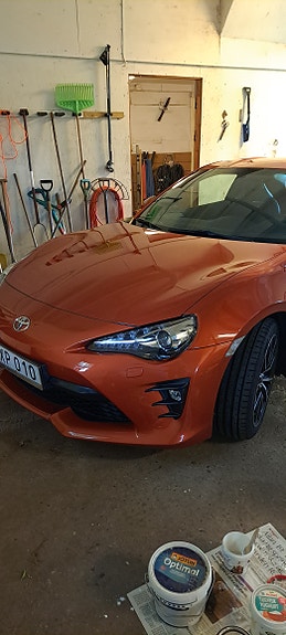 Toyota GT86 3 of 5