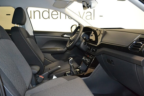 Volkswagen T-Cross 6 of 8