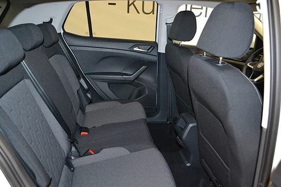 Volkswagen T-Cross 7 of 8