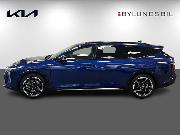 Kia K4 4 of 5
