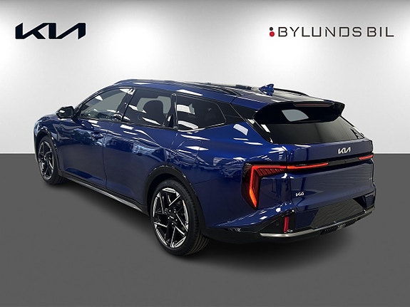 Kia K4 6 of 18