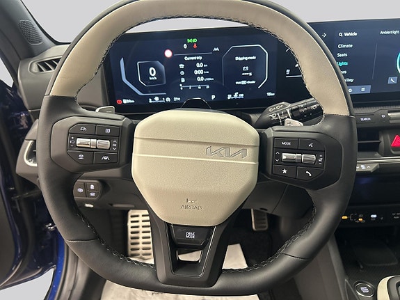 Kia K4 12 of 18