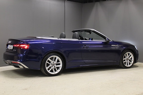 Audi A5 7 of 17