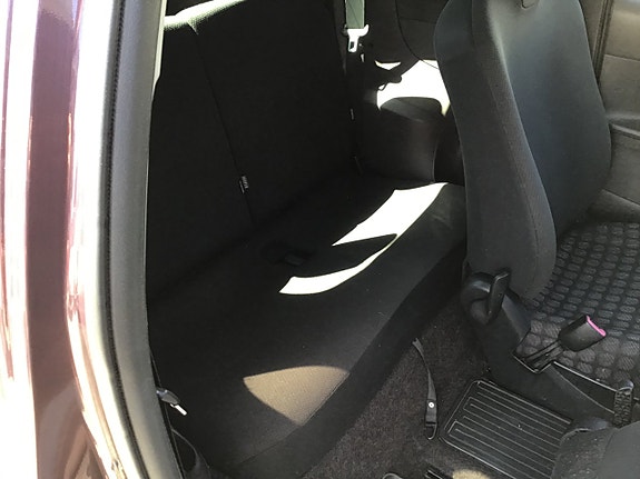 Toyota IQ 7 of 20