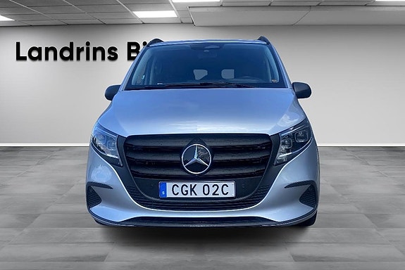 Mercedes-Benz Vito 116 2 of 5