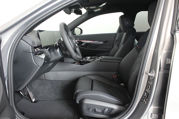 BMW 520 6 of 15