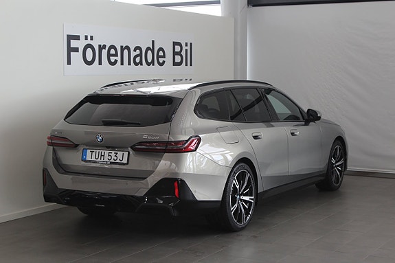 BMW 520 14 of 15