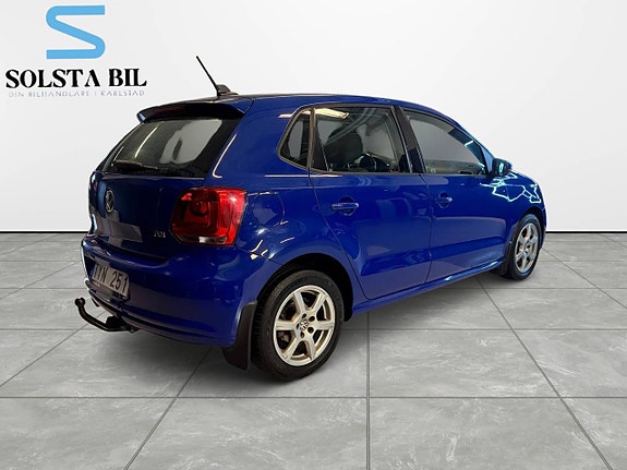 Volkswagen Polo 3 of 5