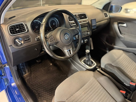 Volkswagen Polo 5 of 5