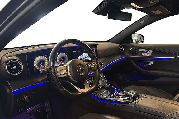 Mercedes-Benz E300 de 11 of 24