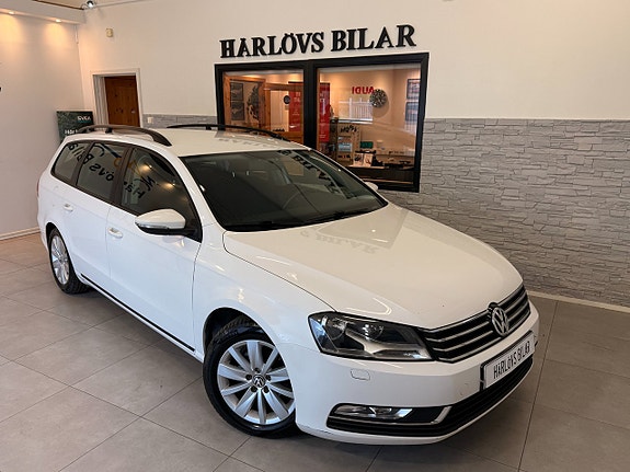 Volkswagen Passat 9 of 16