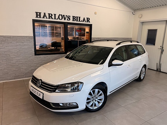 Volkswagen Passat 10 of 16