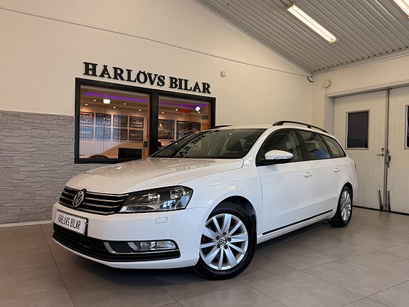 Volkswagen Passat 2 of 5