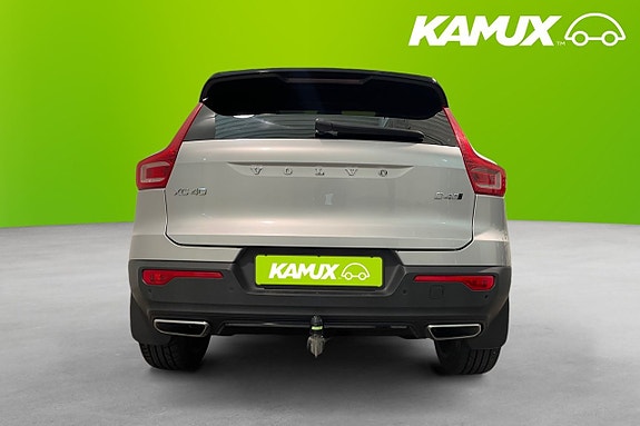 Volvo XC40 6 of 20