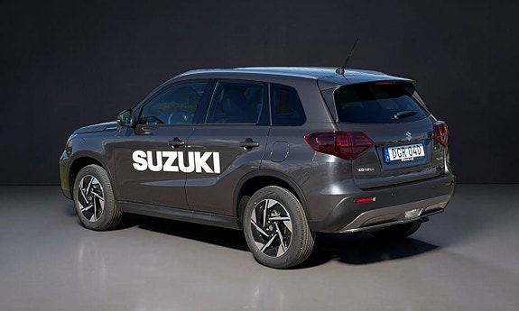 Suzuki Vitara 3 of 4