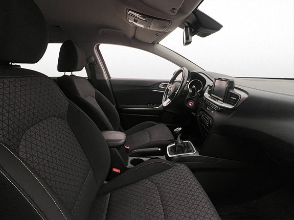 Kia Ceed 21 of 27