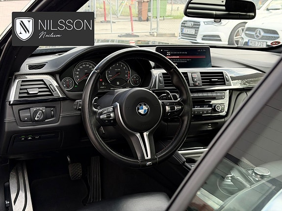 BMW M4 25 of 30