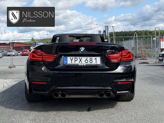 BMW M4 20 of 30