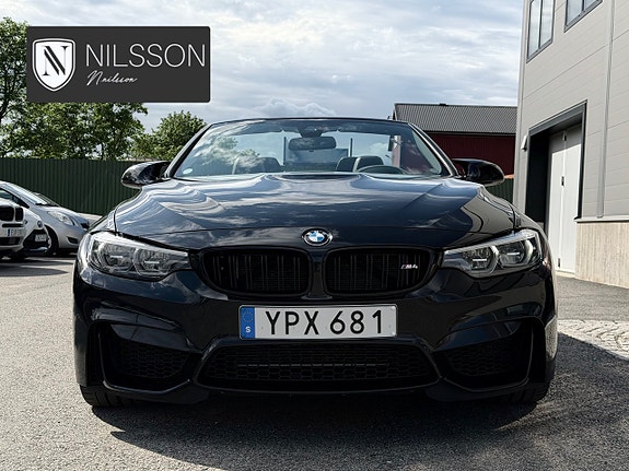 BMW M4 9 of 30