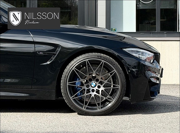 BMW M4 5 of 5