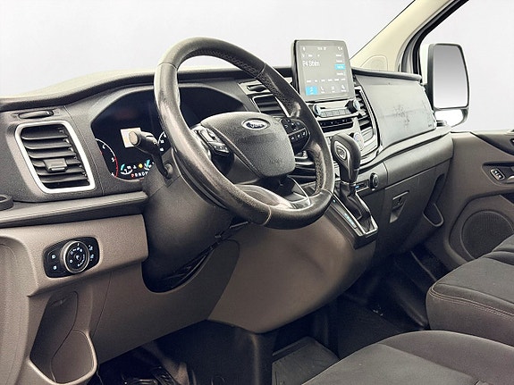Ford Transit Custom 15 of 25