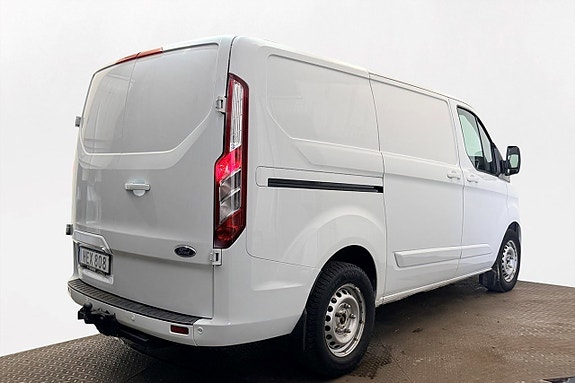 Ford Transit Custom 6 of 25
