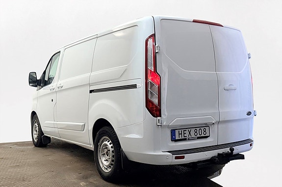 Ford Transit Custom 9 of 25