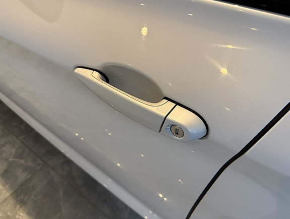BMW 335d 9 of 27