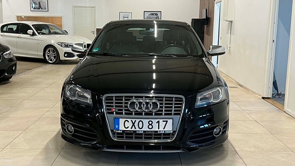 Audi S3 2 of 5