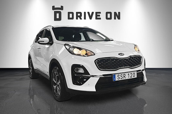 Kia Sportage 2 of 5
