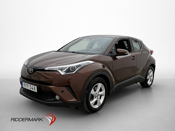 Toyota C-HR 3 of 5