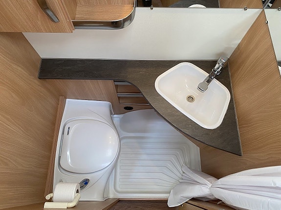 Knaus Sûdwind Silver Selection 460 EU *Truma *Elpatron * 17 of 20